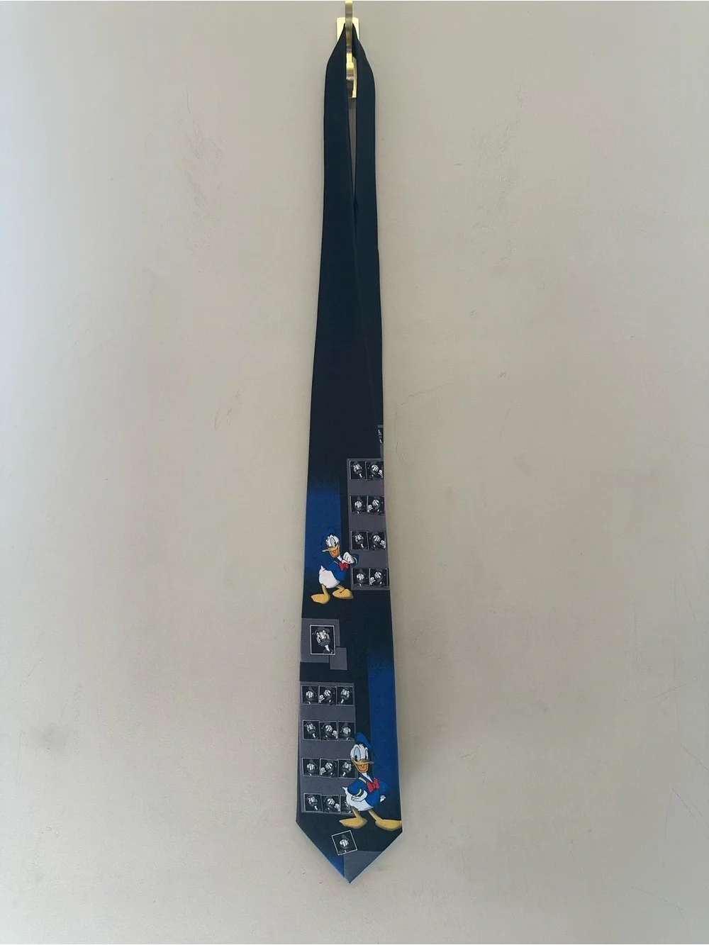 Vintage 90’s Disney Gray and Black Donald Duck Novelty Tie